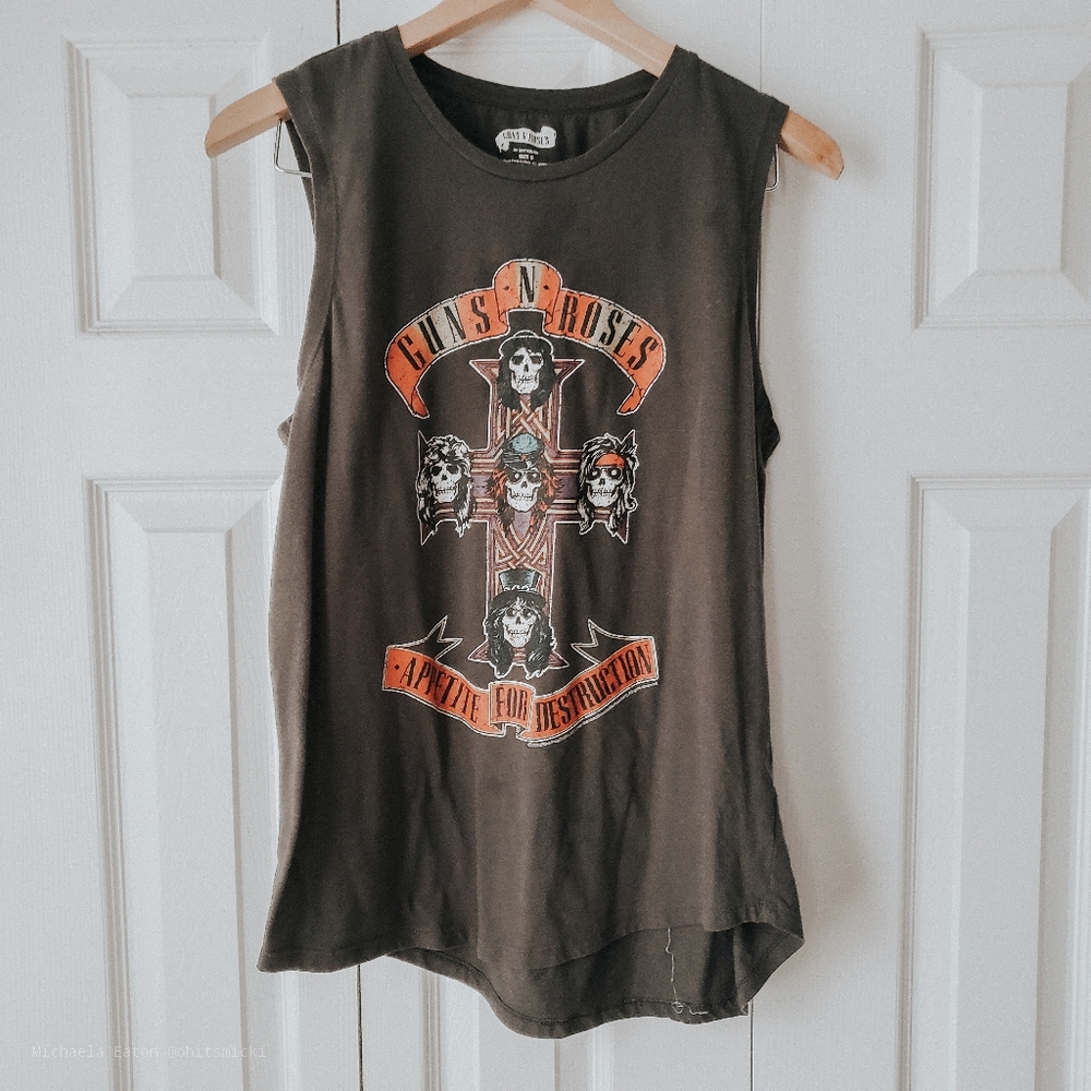 Guns n roses muscle tee